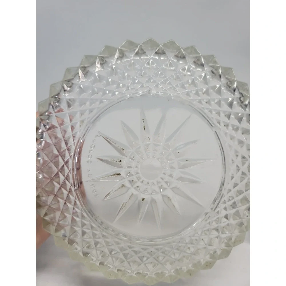 Arcoroc France‎ Clear Pressed Glass Serving Bowl Starburst Diamond Cut 7.5 Inch
